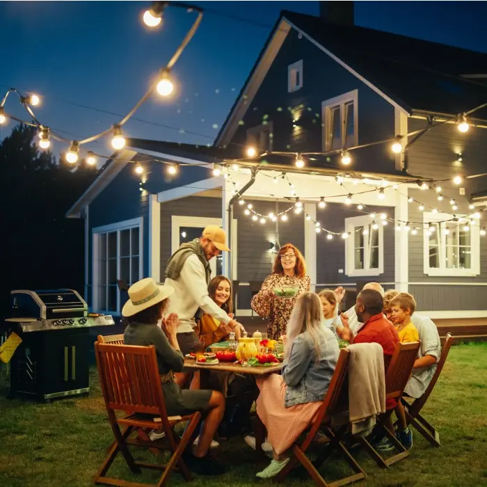 Ghirlanda Luminoasa Led 50 metri cu 100 becuri , 220V , 2700K , IP65 , E27 , becuri incluse [2]