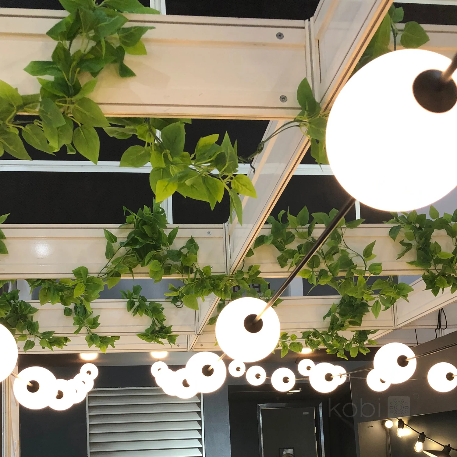 Ghirlande HoReCa - Ghirlanda profesionala 10 bile LED, IP67, 2500K, PREMIUM