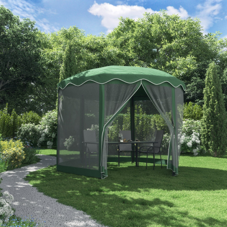 Pavilion de gradina hexagonal cu plase de protectie intr-o curte [2]