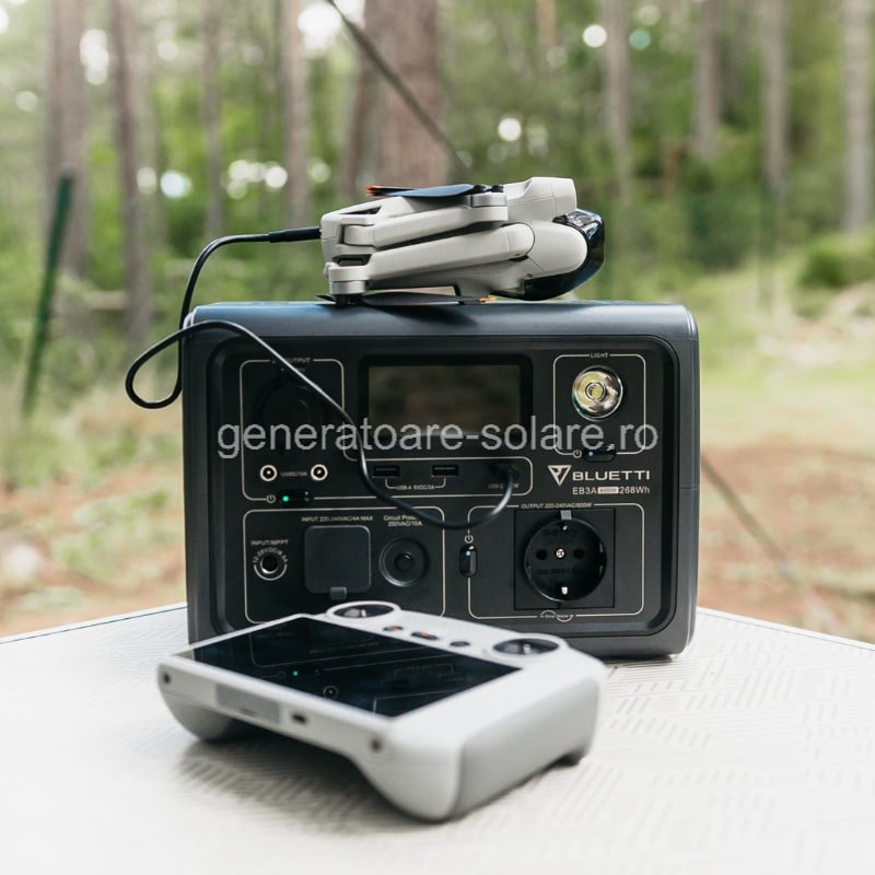 Kit Generator Solar Portabil Bluetti Poweroak 600W 268Wh Eb3A + Panou 200W [11]