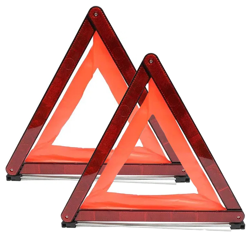 Kit siguranta auto, pachet legislativ obligatoriu de prim ajutor, trusa medicala, stingator, 2 triunghiuri [3]