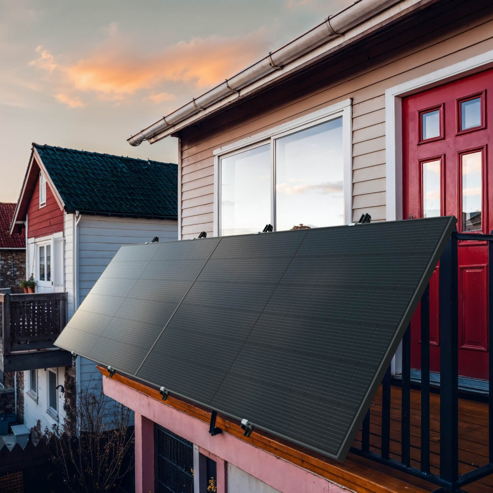 Kit solar de balcon EcoFlow STREAM Ultra 1.800Wp, baterie 1,92kWh [13]