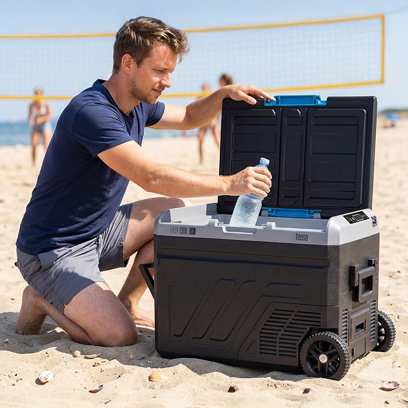 Lada frigorifica profesionala cu compresor, Troller, 50 l, Panou tactil, Porturi USB-A, USB-C, Alimentare DC 12/24 V si adaptor 220 V, aplicatie Smart [13]