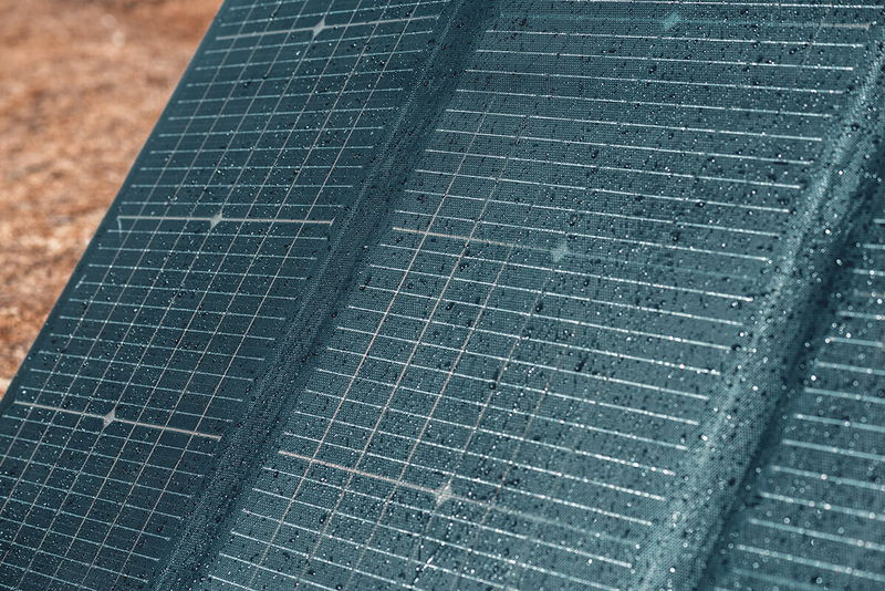 Panou solar EcoFlow bifacial pliabil 220W [7]