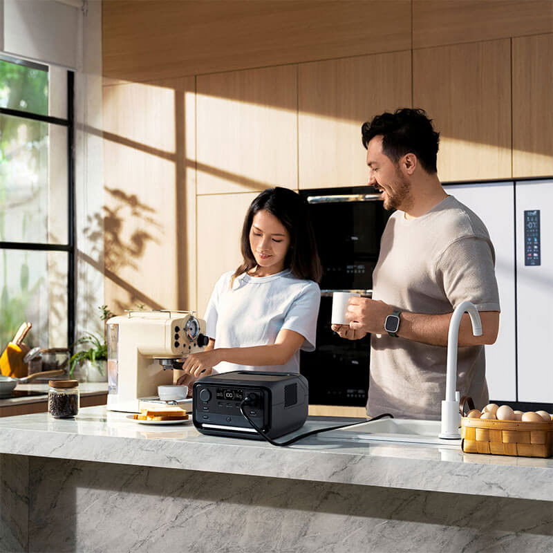 Statie de alimentare portabila EcoFlow River 3 Plus, 286 Wh, 600W [17]