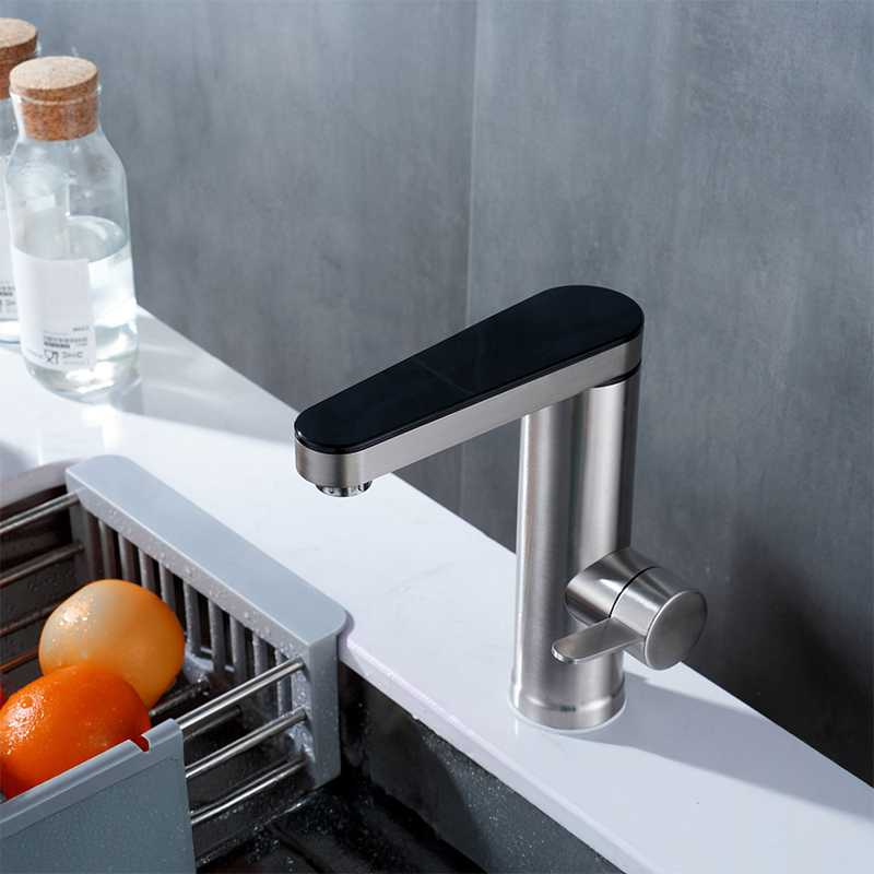 Robinet electric instant Teesa, de apa calda, 3500W, inox cu display digital [7]