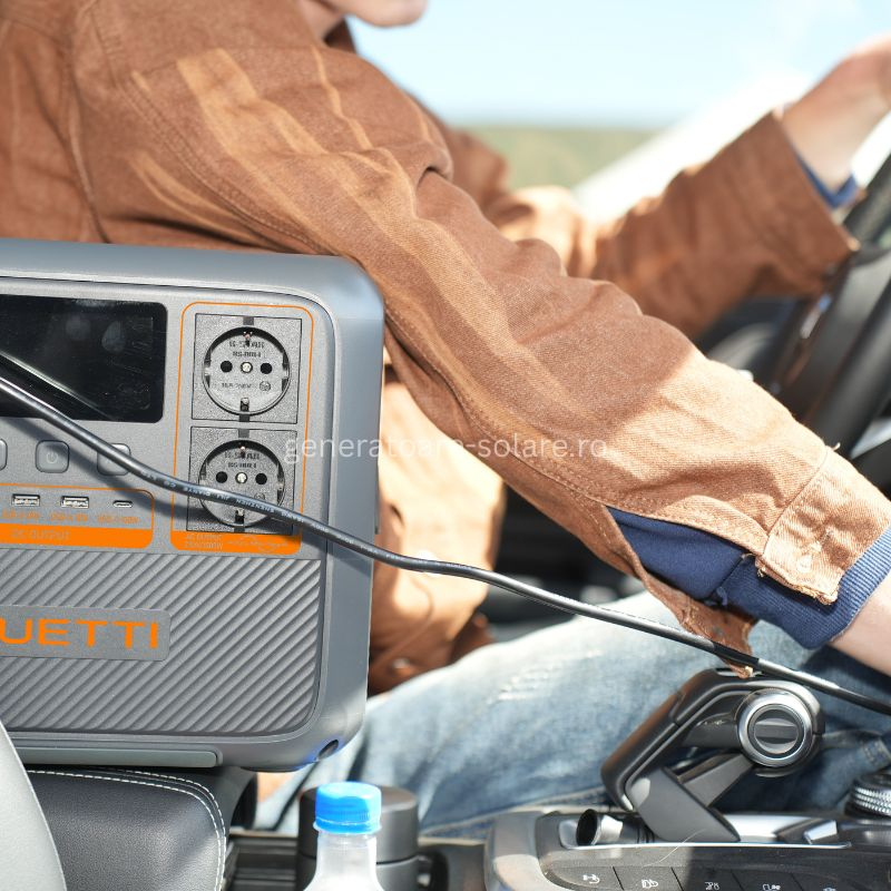 Statie de alimentare portabila Bluetti Premium AC70P, Ecran LCD, 1000W, 864Wh, LiFePO4, Varf 1500W [9]