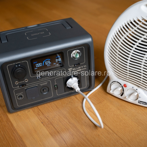 Kit Generator Solar Portabil Bluetti Poweroak 600W 268Wh Eb3A + Panou 120W Pv120 [14]