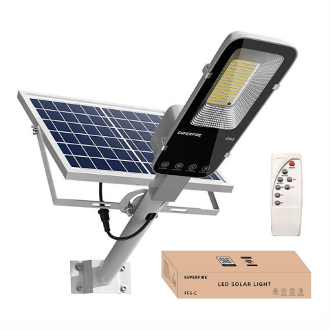 Lampă stradală solară LED Superfire FF5-C, 1200 lm, acumulator 15.000 mAh, panou solar și telecomandă [1]