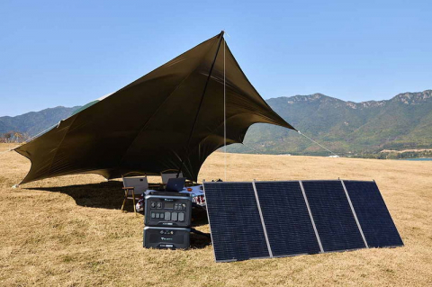 Panou Solar Portabil 420W Bluetti PV420, Monocristalin, ETFE, MC4, Pliabil [9]