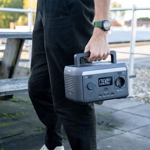 Statie de alimentare portabila Xtorm XP2W300 300W 204.8Wh [12]