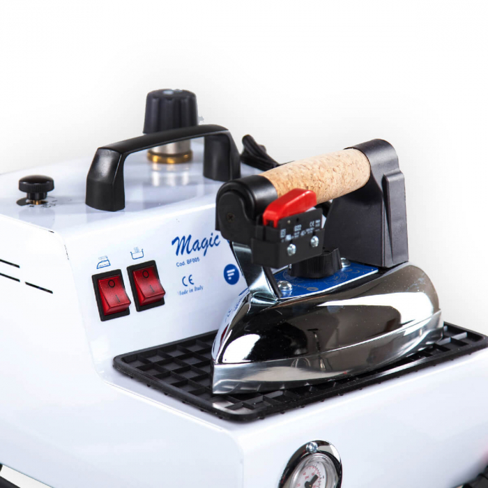 Generator de aburi Magic Vapor 2.4 l, 1300W, 4,8bar + Fier de calcat Bieffe [4]