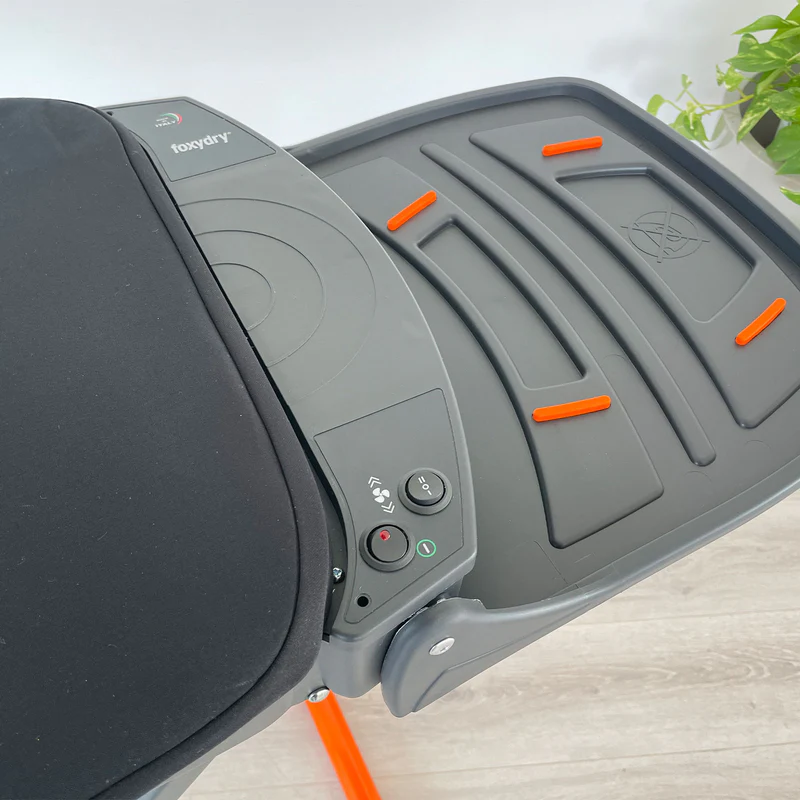 Masa de calcat activa Foxydry Vivo, cu functii de aspiratie, suflare si incalzire, reglaj pe inaltime, Gri/Argintiu [2]