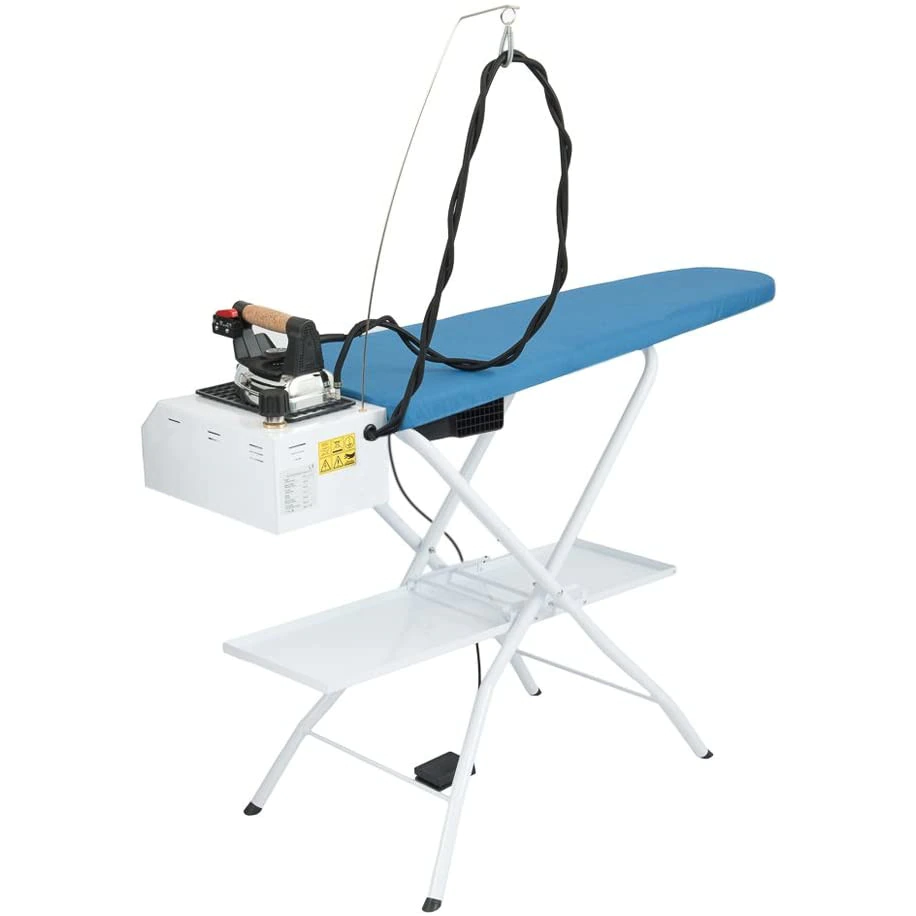 Masa de calcat profesionala cu incalzire si aspiratie 700W + statie de calcat 2l [3]