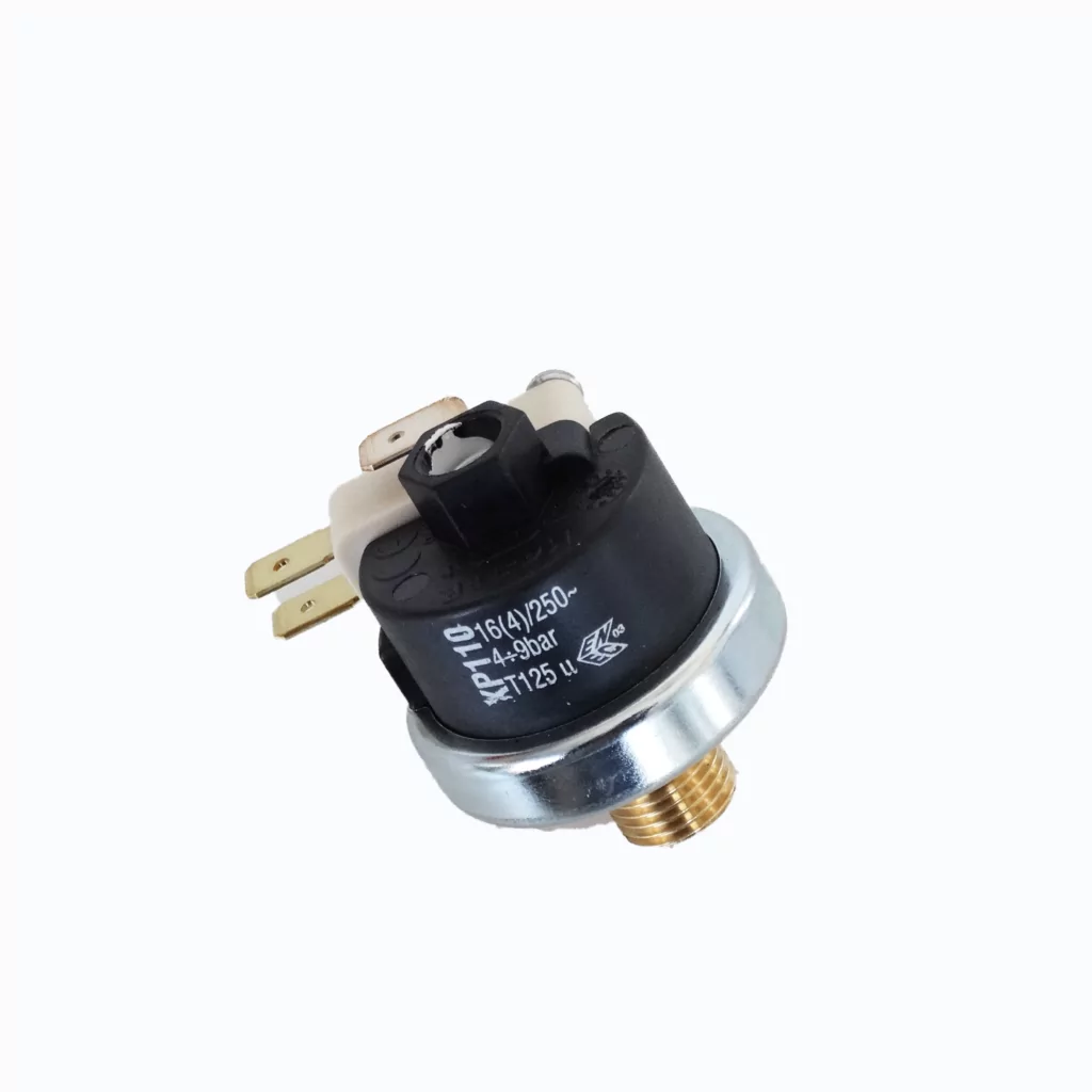 Piese - Presostat 1/4 con micro 6bar
