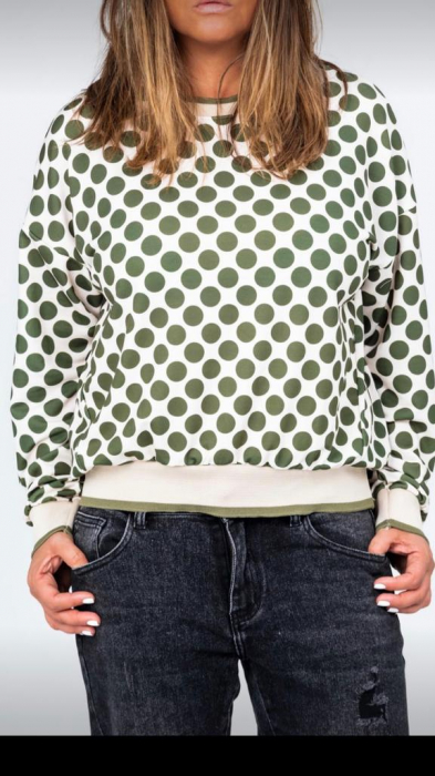 BLUZA ALBA CU BULINE VERZI OVERSIZE [1]