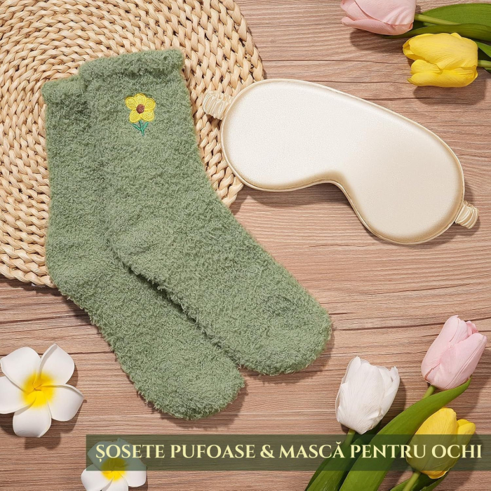 Set cadou Premium pentru femei, Giftry®, 10 Piese, Patura pufoasa, Spa vanilie–cocos, lumanare parfumata, termos inox, sapun, bomba de baie, sosete, masca satin, felicitare, Cutie eleganta, Verde [7]