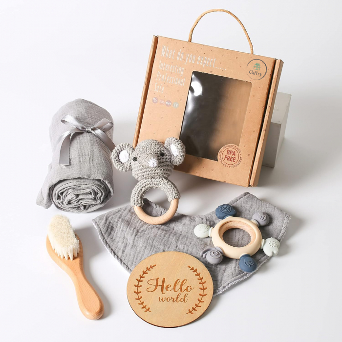 Set pentru bebelus Giftry®, cadou bun venit nou-nascut, jucarie crosetata, baveta, muselina, inel gingival, perie par, iepuras, milestone card, elefant, gri [1]