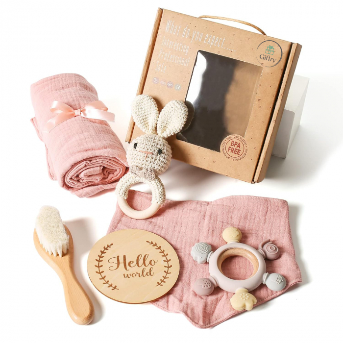 Set pentru bebelus Giftry®, nou-nascut, jucarie crosetata, baveta, muselina, inel gingival, perie par, iepuras, milestone card, iepuras, roz [1]