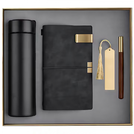 Accesorii bauturi/ Cadouri - Set Cadou Barbati Giftry® – 5 Produse Premium: Termos Inox, Agenda A6 Piele Ecologica, Pix Elegant, Semn de Carte, Clips Metalic – Cutie Cadou, Ideal pentru Sot, Tata, Fiu, Frate, Negru
