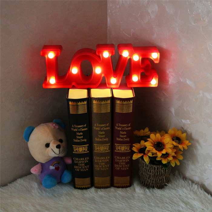 Lampa de Veghe LOVE cu Lumina Ambientala si 11 Led-uri Rosu [2]