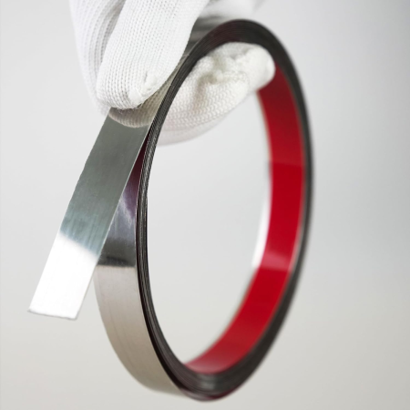 Banda metalica autoadeziva dedeman Banda metalica decorativa Platbanda autoadeziva emag Banda decorativa negru perete mobilier spatiu dormitor living bucatarie banda otel inoxidabil autoadeziva argintiu glixicom banda decorativa aurie ieftina [18]