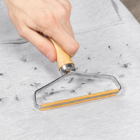 Instrument pentru Curatare Scame de pe Haine Covoare [3]