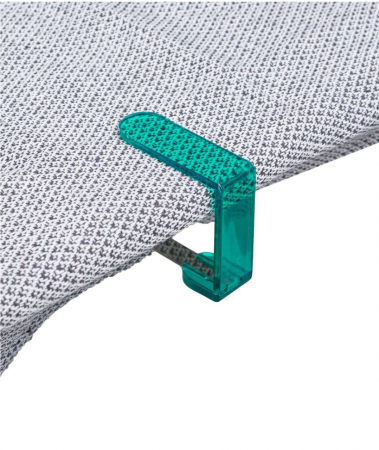Set 4 Bucati Clema Fixare Fata de Masa din PVC si Otel