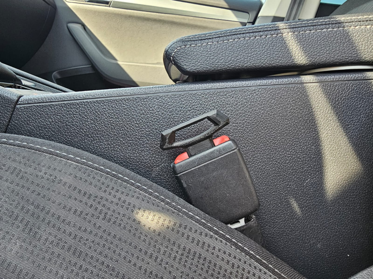 Set 2 cleme anulare senzor/ sunet pentru centura de siguranta auto, centuri false [4]