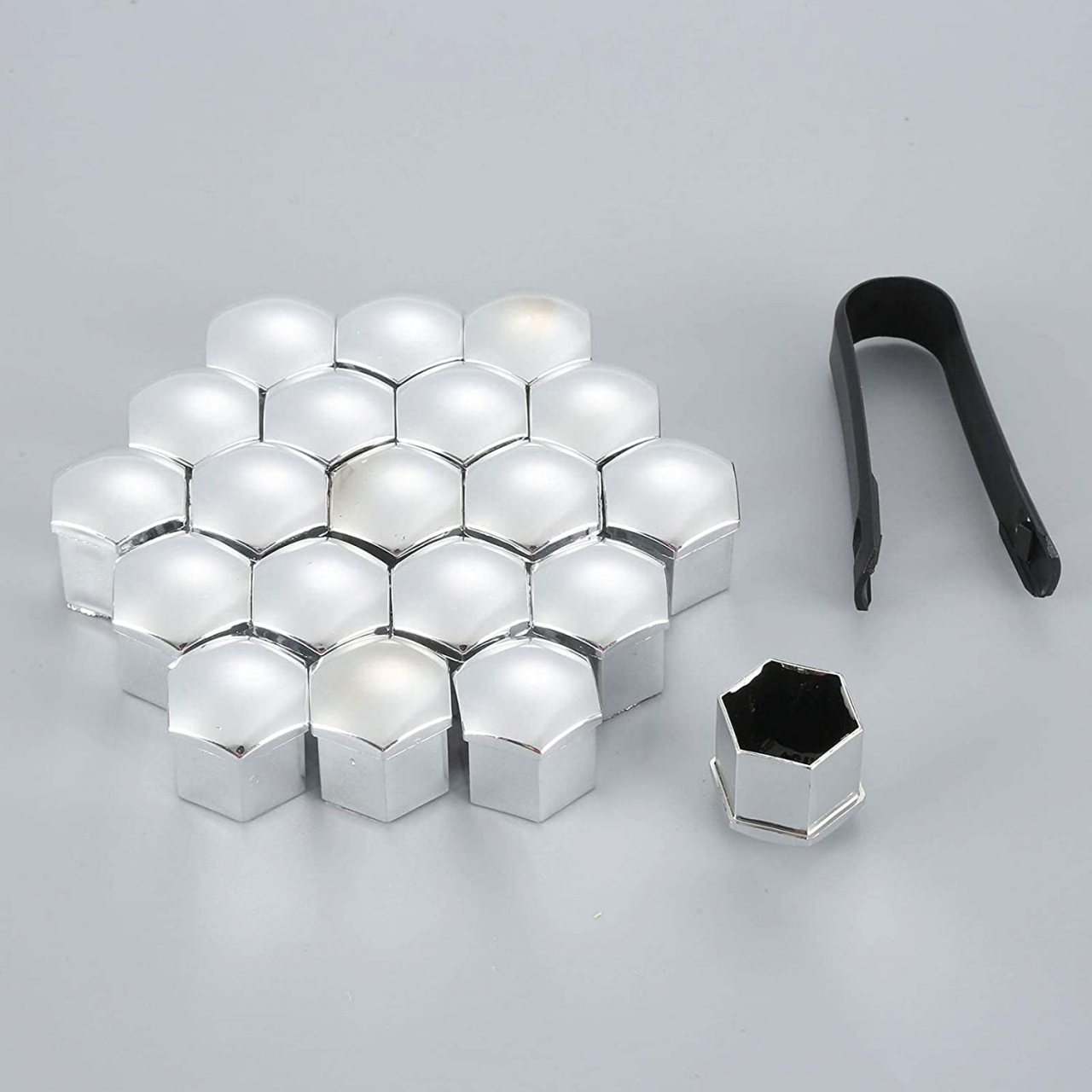 Set 20 capace prezoane de 17 mm si cheie de scos capace, universale, hexagonale, cromate [5]