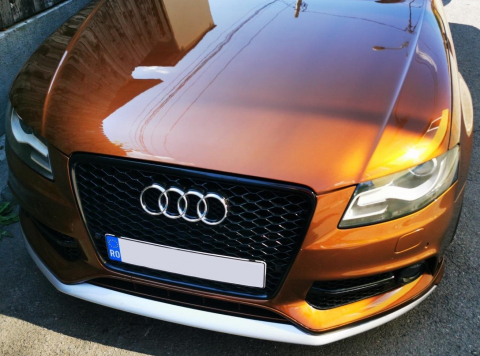 Set suport placute numar inmatriculare auto, grila fagure Audi RS - 2 bucati (fata), fara rama, reglabil, negru [2]