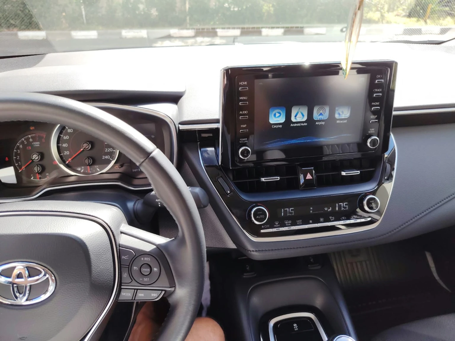 Test real adaptor wireless goBERA 4 in 1 pe sistem multimedia Toyota