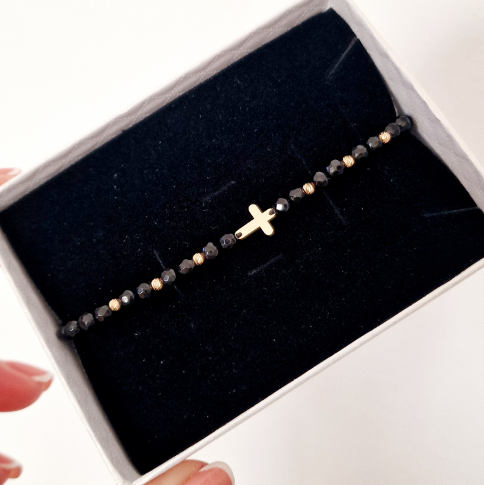 Bratara cu snur cruciulita ,bile aur 14k si onix [5]
