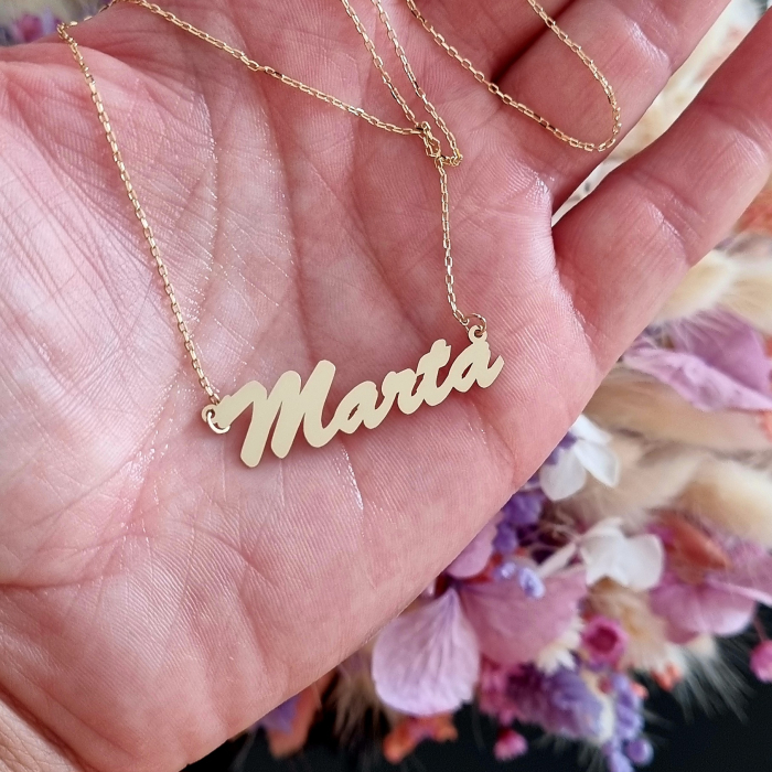 Lantisor cu nume,Aur dama sau copil [12]