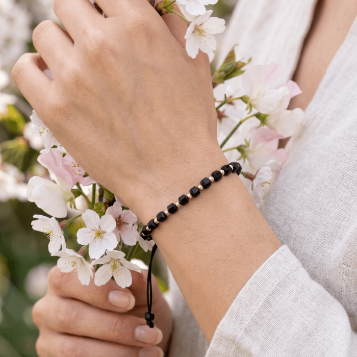 Brățară Black Pulse cu Bile Aur 14K și șnur negru - unisex [3]