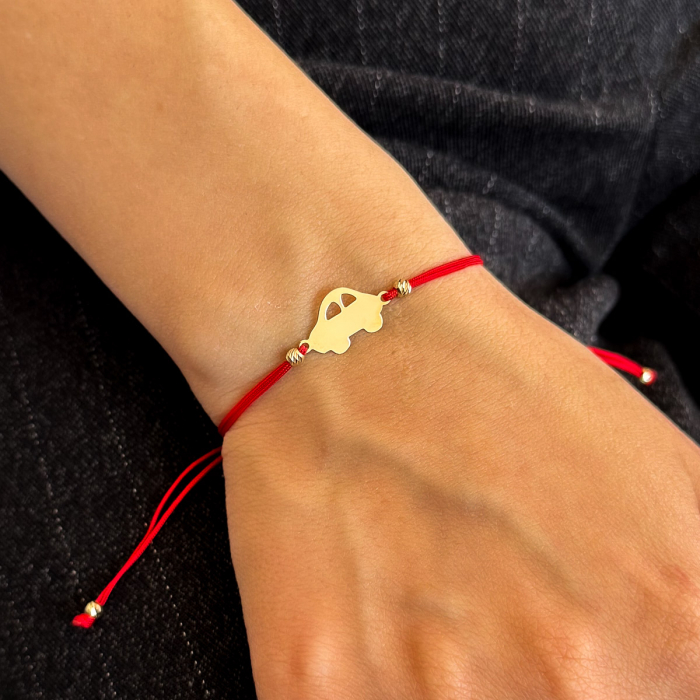 Brățară cu mășinuță aur 14K pe șnur roșu – bijuterie pentru cadou [2]