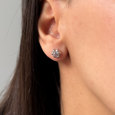 Cercei Ice Bloom din aur alb 14K – Model floral [2]