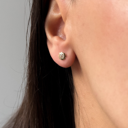 Cercei aur 14K Delicate Glow cu piatră zirconia în formă de floare [2]