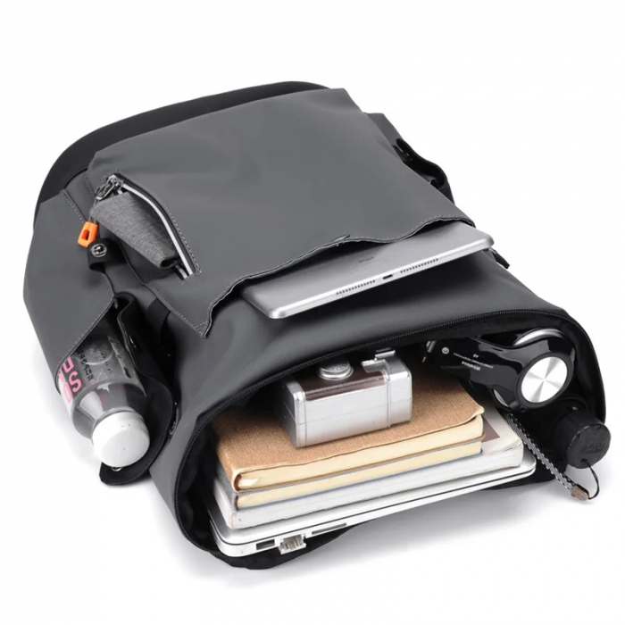 Rucsac pentru laptop cu port USB si iesire pentru casti TECH ZONE [2]