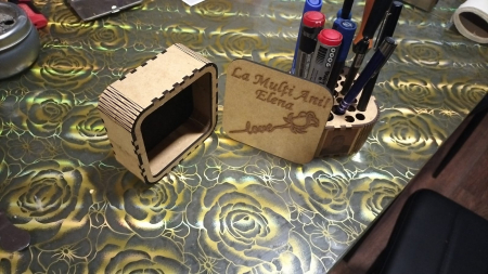 Machete si cutii pentru cadouri gravate [6]