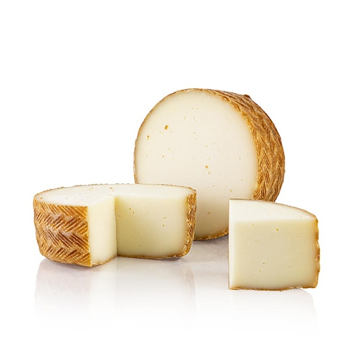 Petit Basque, branza semitare din lapte de oaie, aprox. 600 g [2]