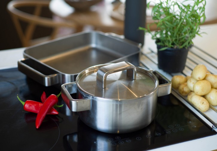 Unelte pentru tigaie Iittala cu capac 8 L [2]