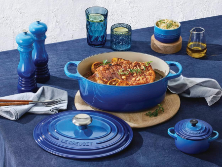 Le Creuset Casserole Oval Signature Azure ⌀ 31 cm [1]