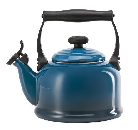 Ustensile de Bucatarie - Le Creuset Fierbator Fluierat Traditional Deep Teal 2,1 L