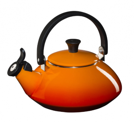Ustensile de Bucatarie - Le Creuset Fierbator Fluierat Zen Volcanic 1,5 L