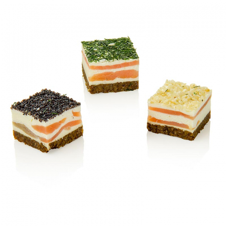 Gustari - Millefeuille cu somon afumat, crema de branza si hrean, congelate, 240 g, 24 x 10g