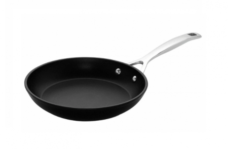 Ustensile de Bucatarie - Tigaie Le Creuset Les Forgées TNS 20 cm