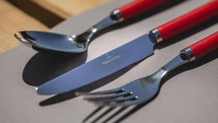 Fructiera - Set tacamuri, 24 piese, Villeroy & Boch, Colectia Play! Trandafiri rosii
