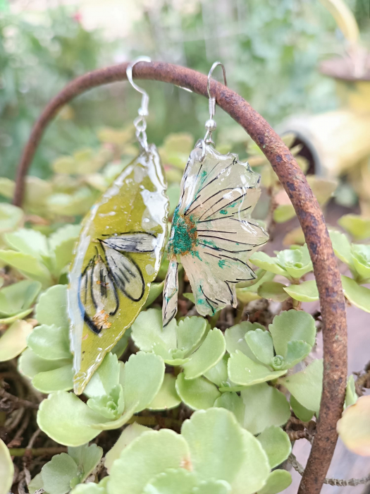 Cercei Asimetria Naturii: Margaretă și Dafin din plante naturale în rășină epoxidică [3]