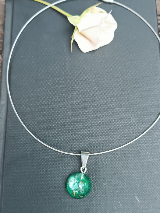 Pandantiv ” Șoapte și dorințe ” din puf de păpădie în rășină epoxidică [2]